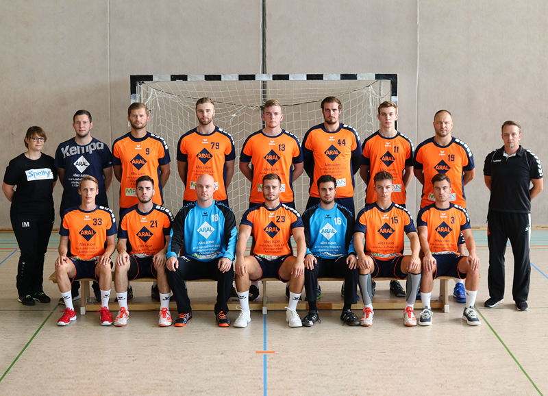 Datei:1. Herrenmannschaft Handballfreunde Helmstedt-Büddenstedt 2018-2019.jpg
