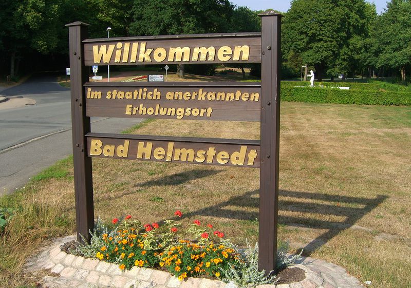 Datei:Bad Helmstedt Begrüssungsschild.jpg