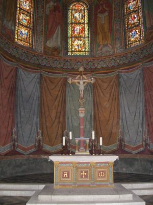 Kaiserdom Königslutter Altar.jpg