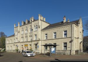 Koenigslutter Bahnhof.JPG