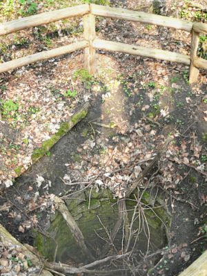 Elmsburg Brunnen.jpg